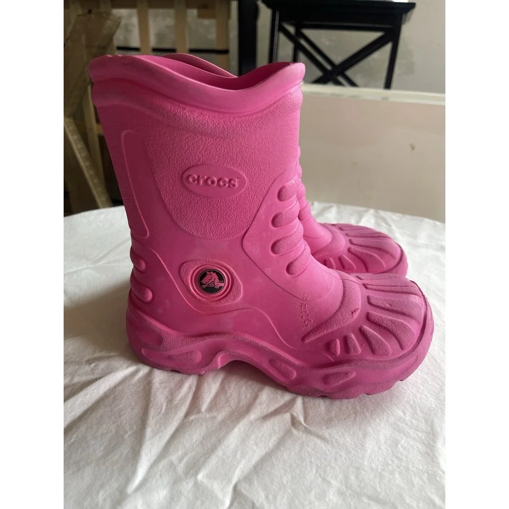 CROCS Youth Big Kids Size 1 Pink Rubber Pull On Crocband  Jaunt Rain Boots